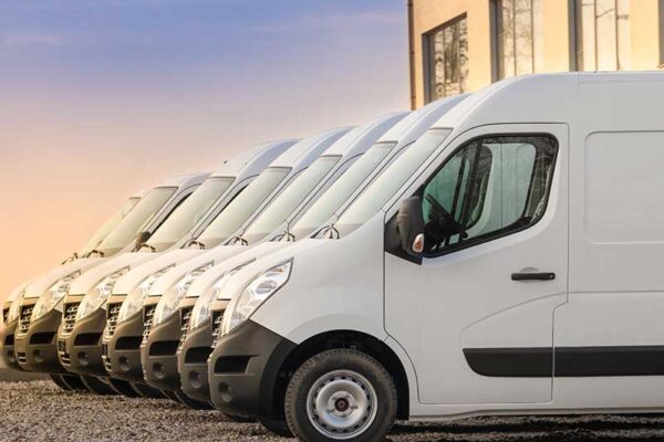 Mobile Fleet Detailing – Keep Your Work Vehicles Looking Professional